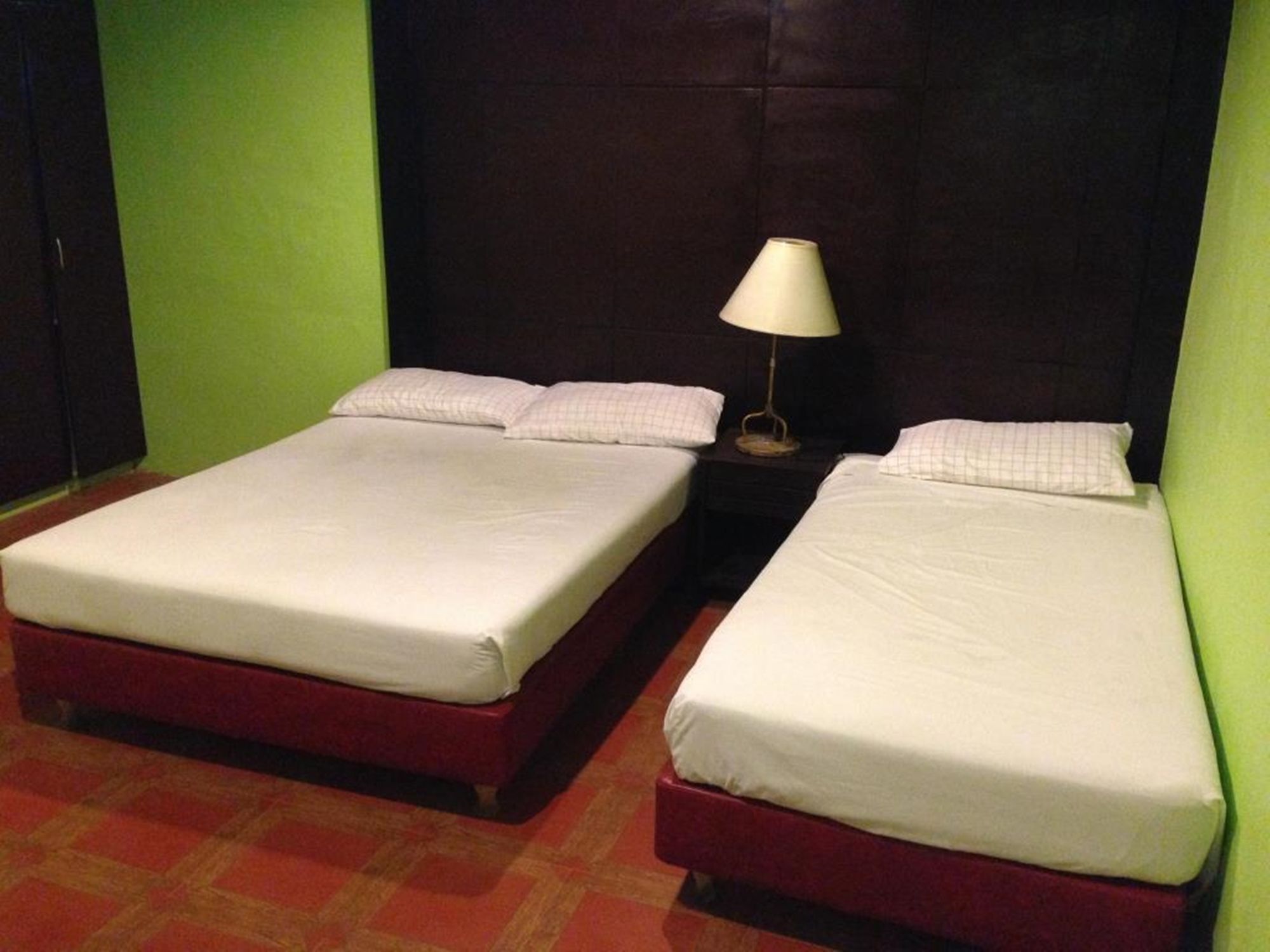 Sun Moon Poolside Hotel 앙헬레스 외부 사진